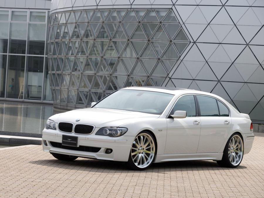  BMW 750Li by Wald 2005 года  (фото 1 из 10)